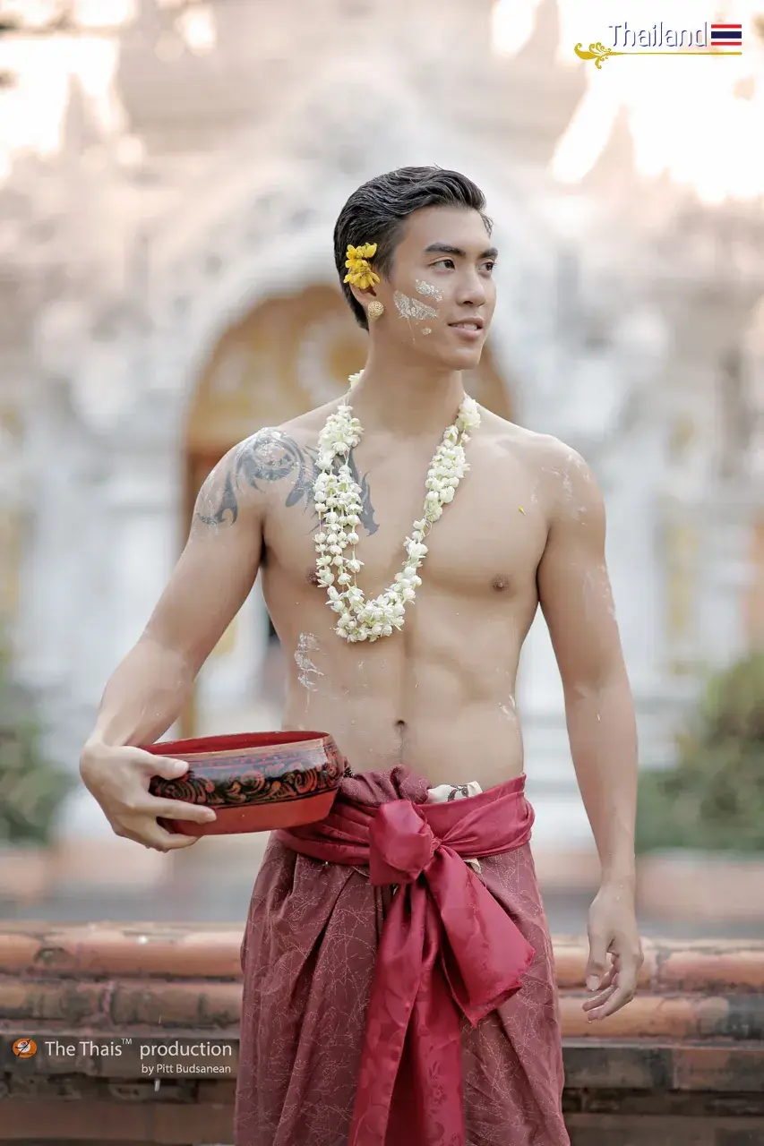 Pi Mai Muang: Lanna-style Songkran Festival | THAILAND 🇹🇭
