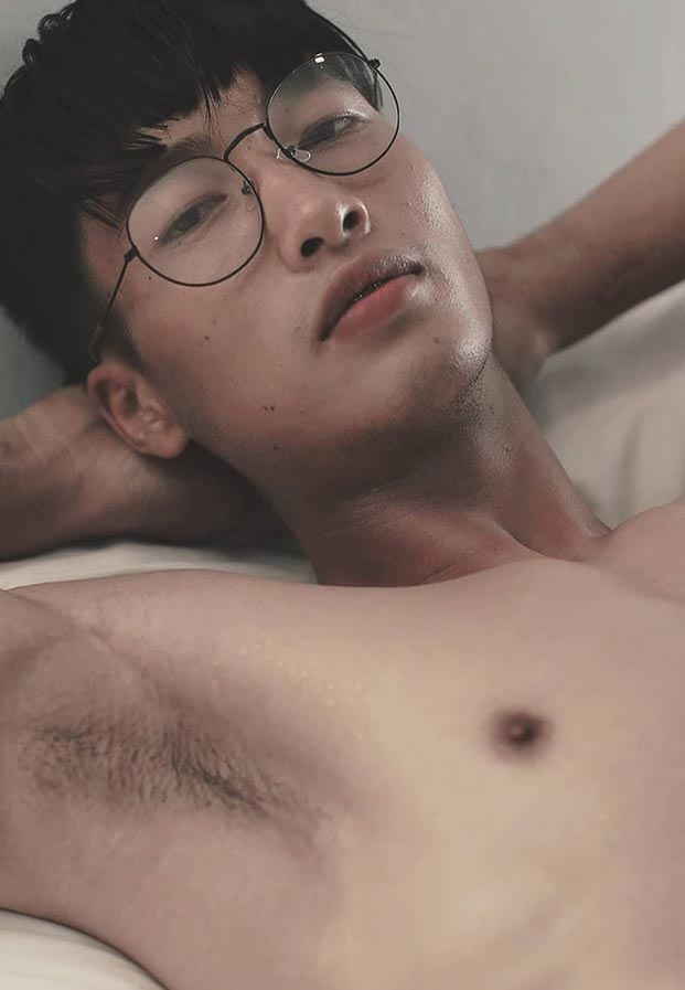 รุ่นพี่รับ รุ่นน้องรุก