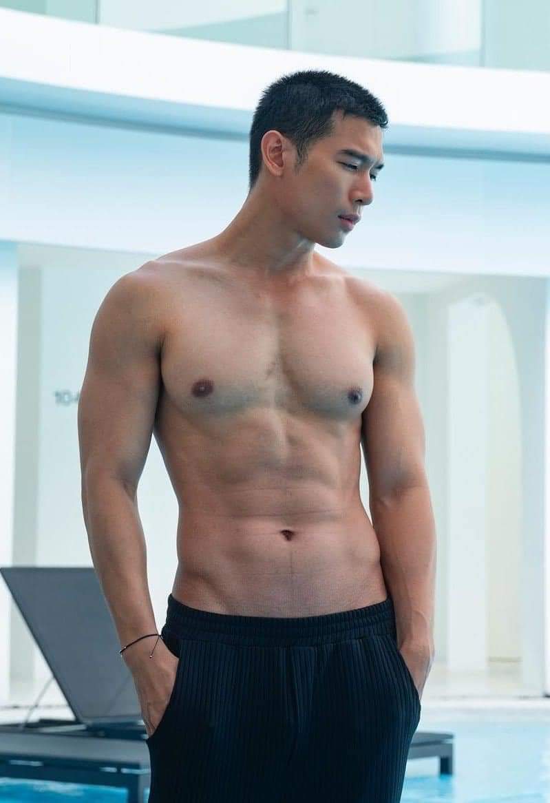 หนุ่มหล่อกระดอไม่เคยแห้ง74