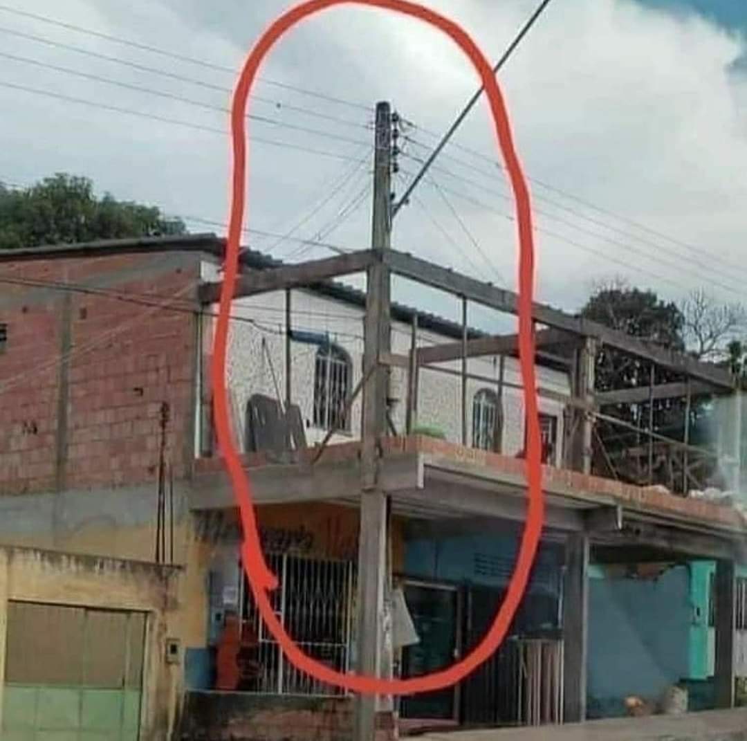 Amazing Architecture! 😅