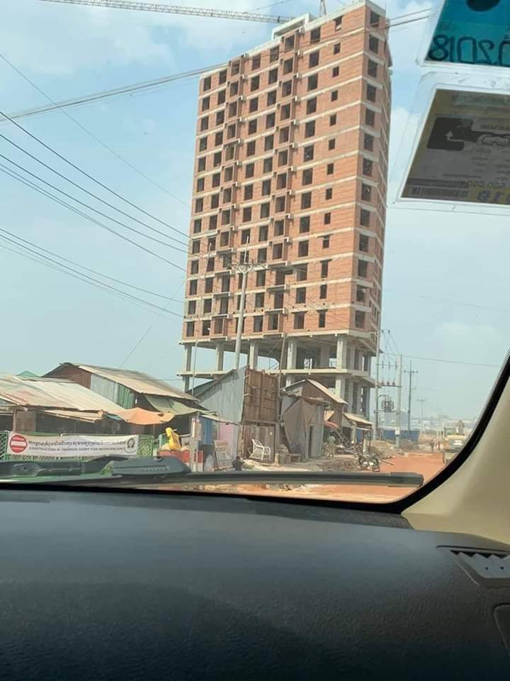 Amazing Architecture! 😅
