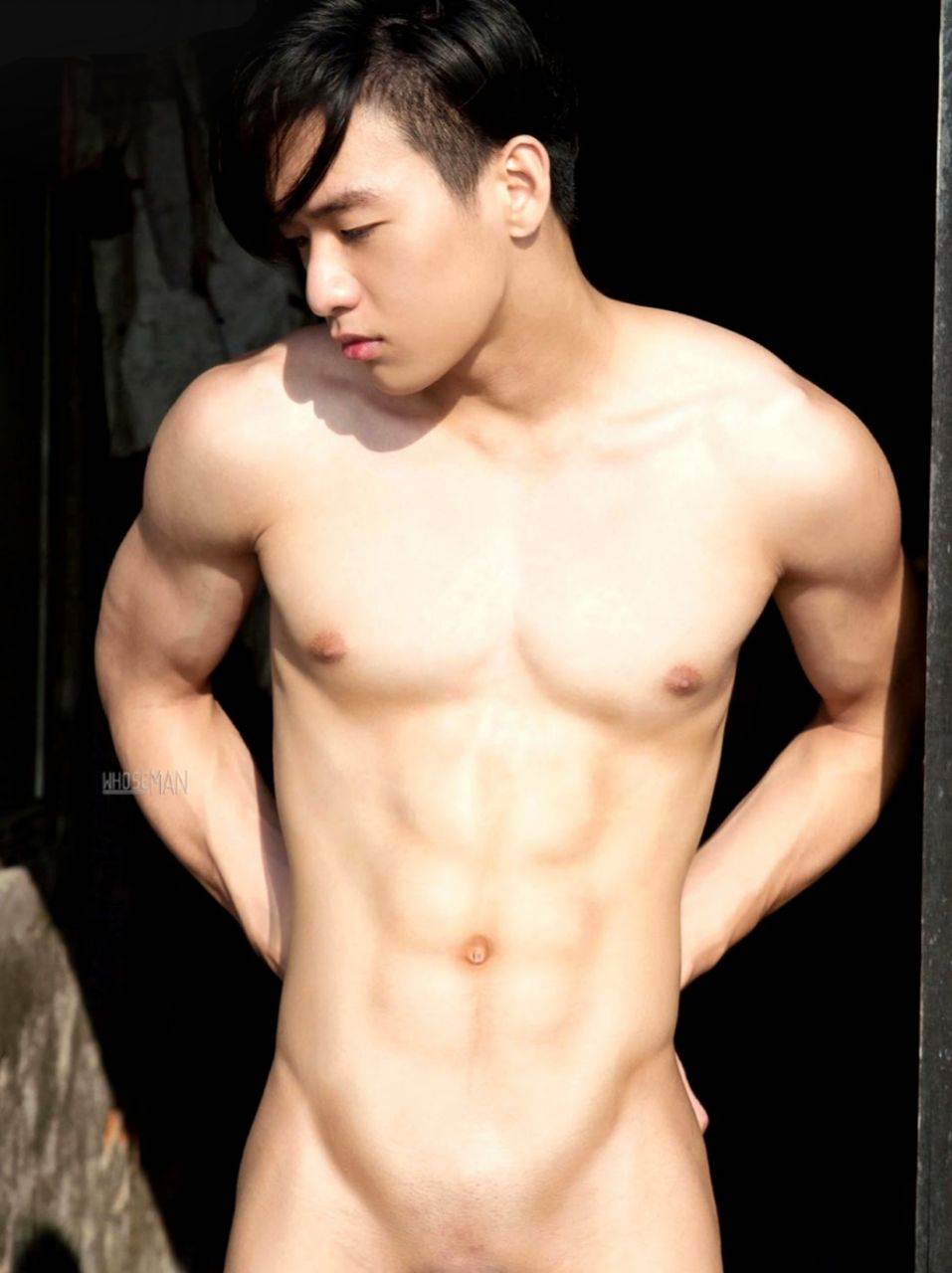 หนุ่มน้ำนม