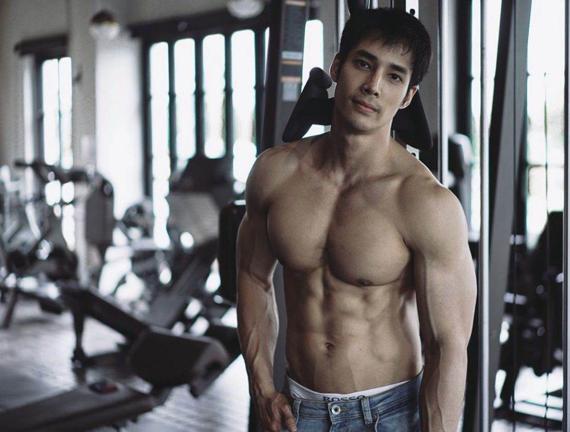 ผัวชวนเลีย