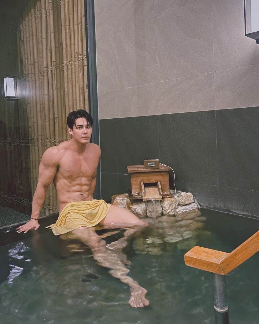 พี่จะเลียตั้งแต่หัวจรดเท้า23