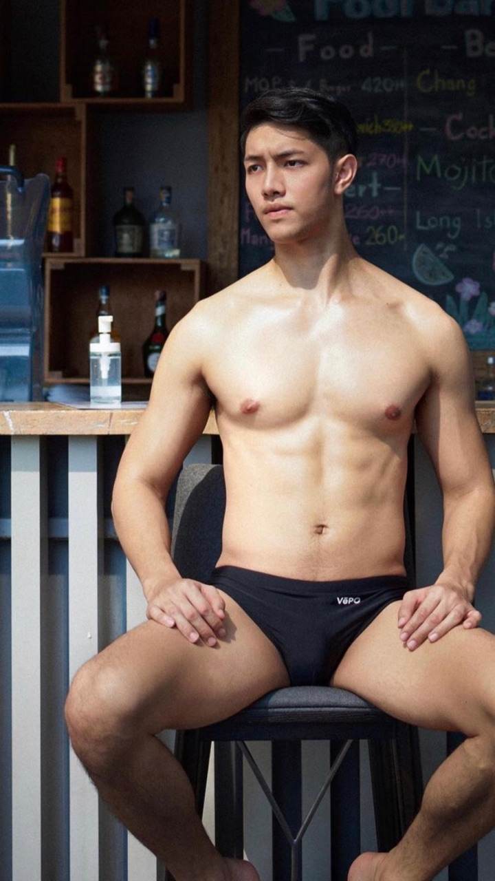 Hot men in underwear 675