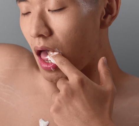 แม่ม! ชอบทำร้ายตัวเอง