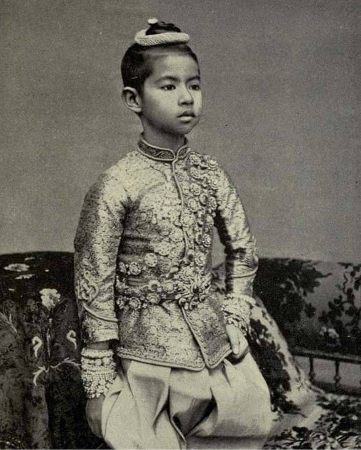 JOOK TRADITIONAL THAI CHILDREN'S HAIRSTYLE ทรงผมจุก