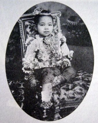 JOOK TRADITIONAL THAI CHILDREN'S HAIRSTYLE ทรงผมจุก