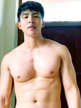 Heเปลือย