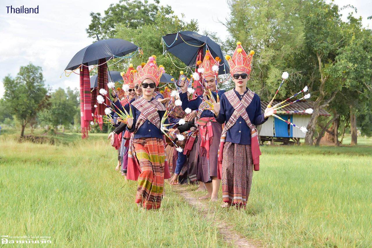 The Costume of Soeng Bung Fai in Rocket festival | THAILAND 🇹🇭