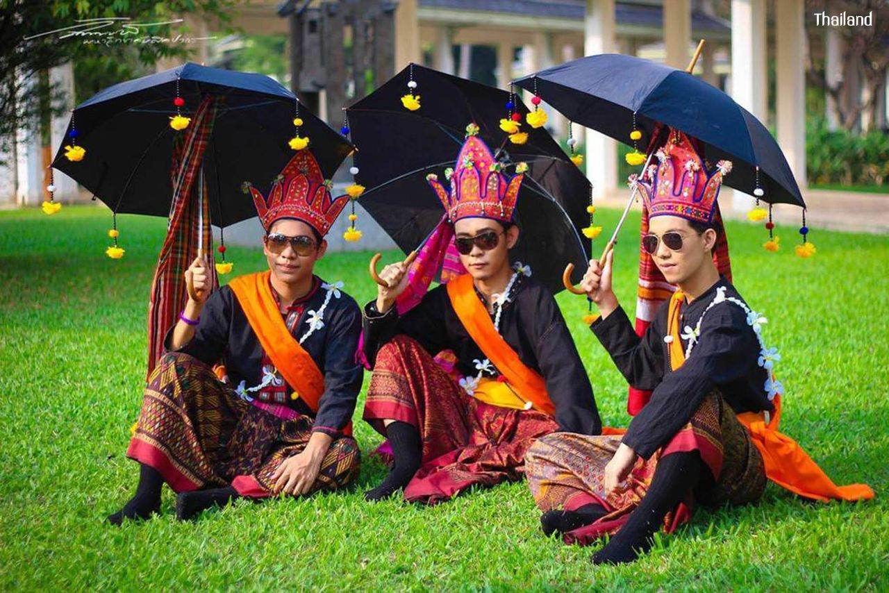 The Costume of Soeng Bung Fai in Rocket festival | THAILAND 🇹🇭