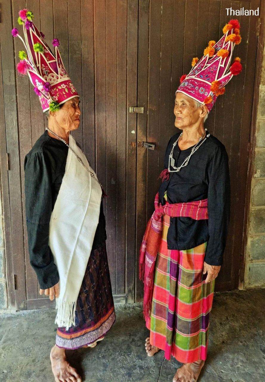 The Costume of Soeng Bung Fai in Rocket festival | THAILAND 🇹🇭