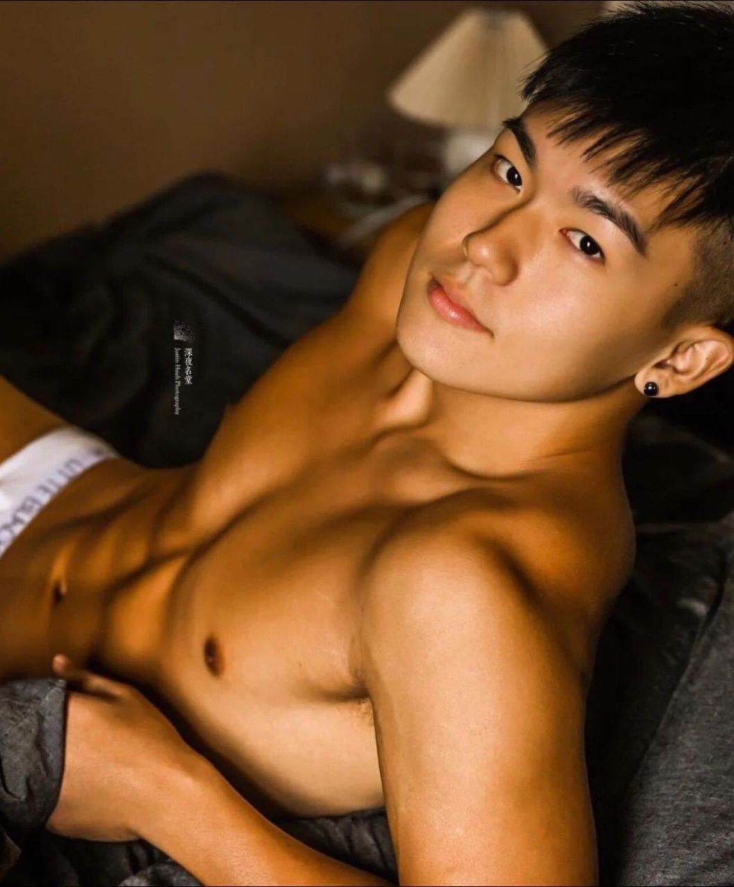 Men in sexy underwear4