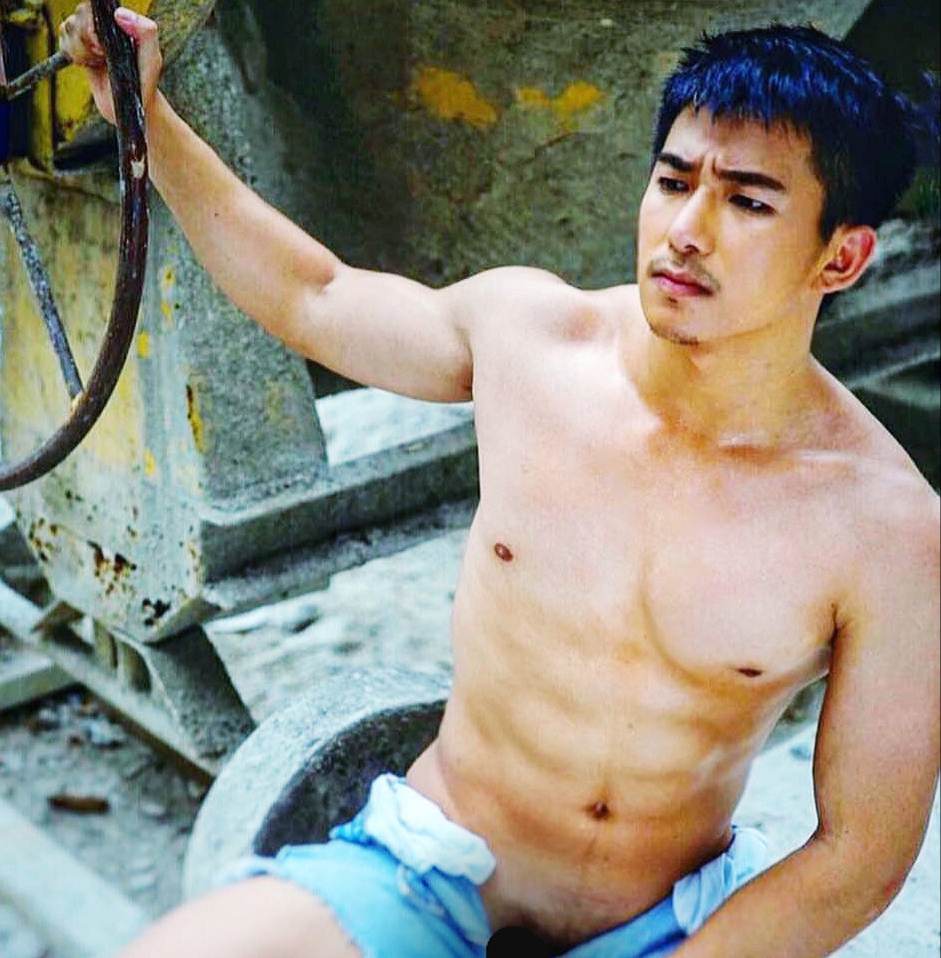 พี่ไม่เรื่องมากแต่ห้ามใช้มือห้ามใช้ปากเน้นที่(ག༡ཀ)น้องอย่างเดียว