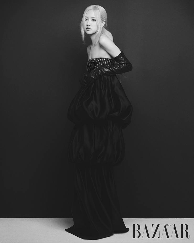 (BLACKPINK) Ros&eacute; @ Harper&rsquo;s Bazaar Korea May 2022