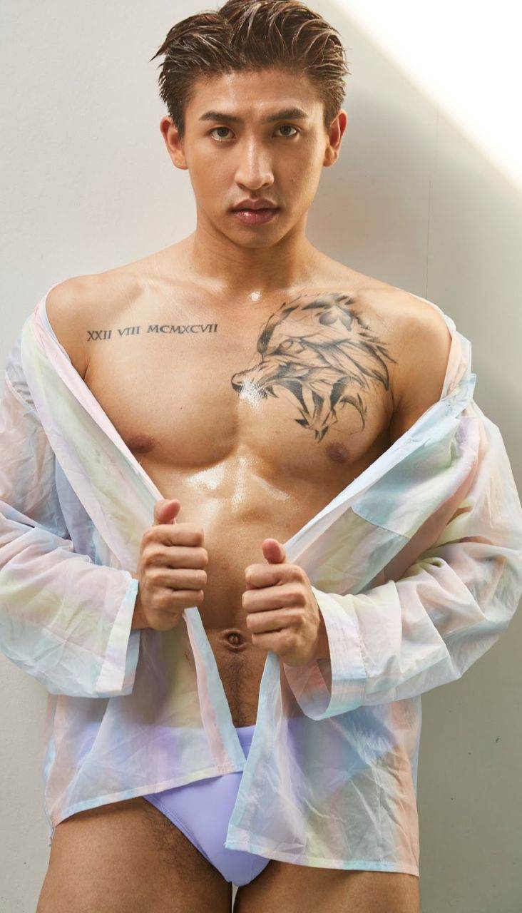 หนุ่มหล่อขึ้นปก 1104.1