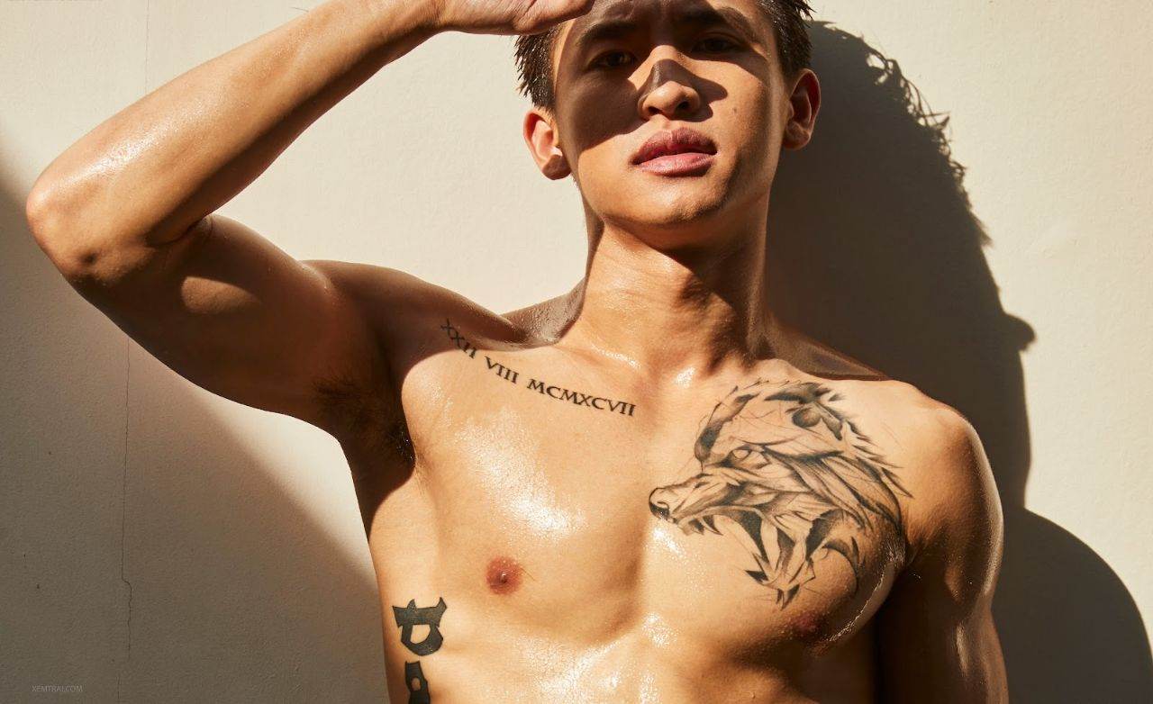 หนุ่มหล่อขึ้นปก 1104.2