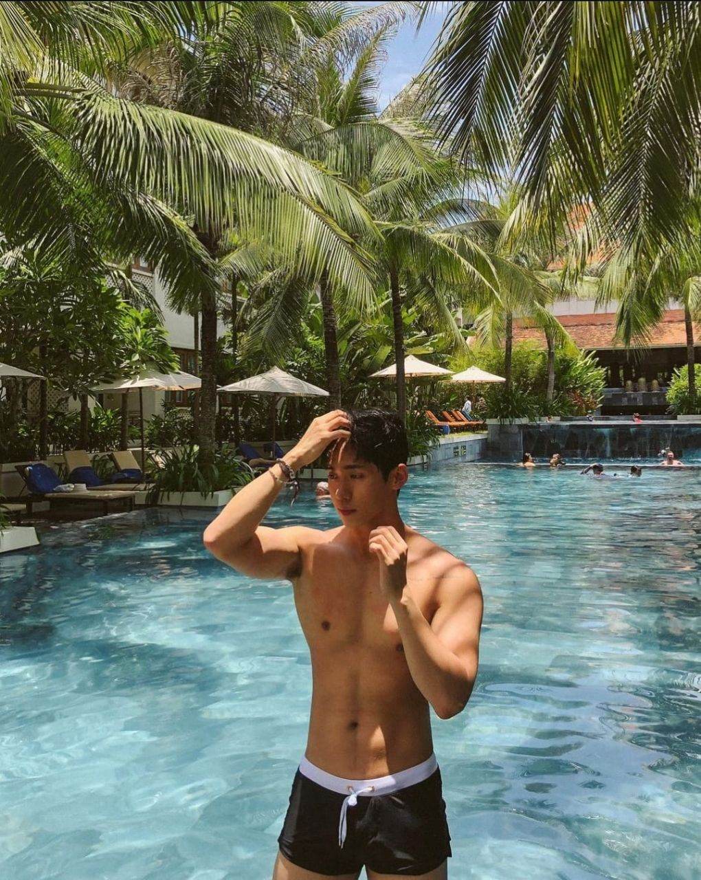 หนุ่มเกาหลีสุดละมุน รูปพร้อม วาร์ป