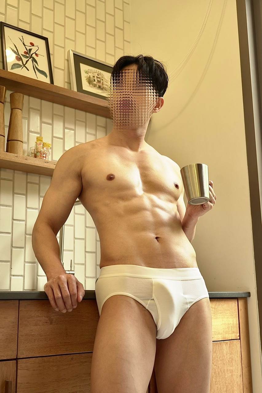 Hot men in underwear 681