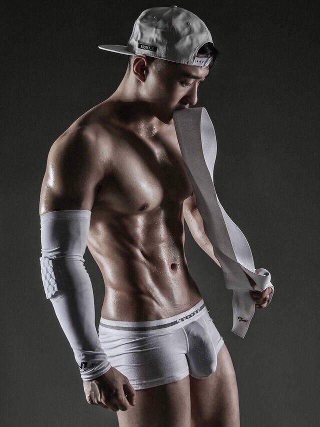 Hot men in underwear 681
