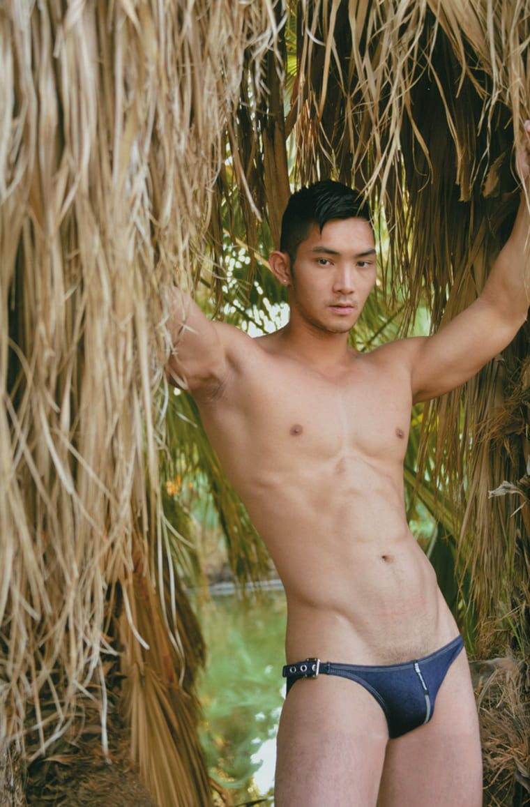 18 Hot Shot