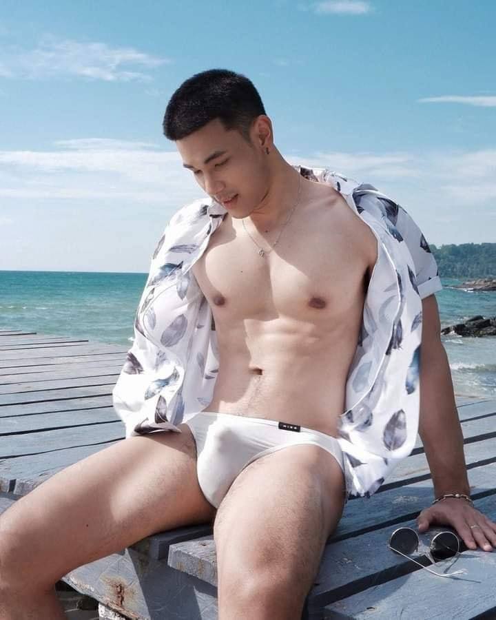 LINE OpenChat : Underwear For Men