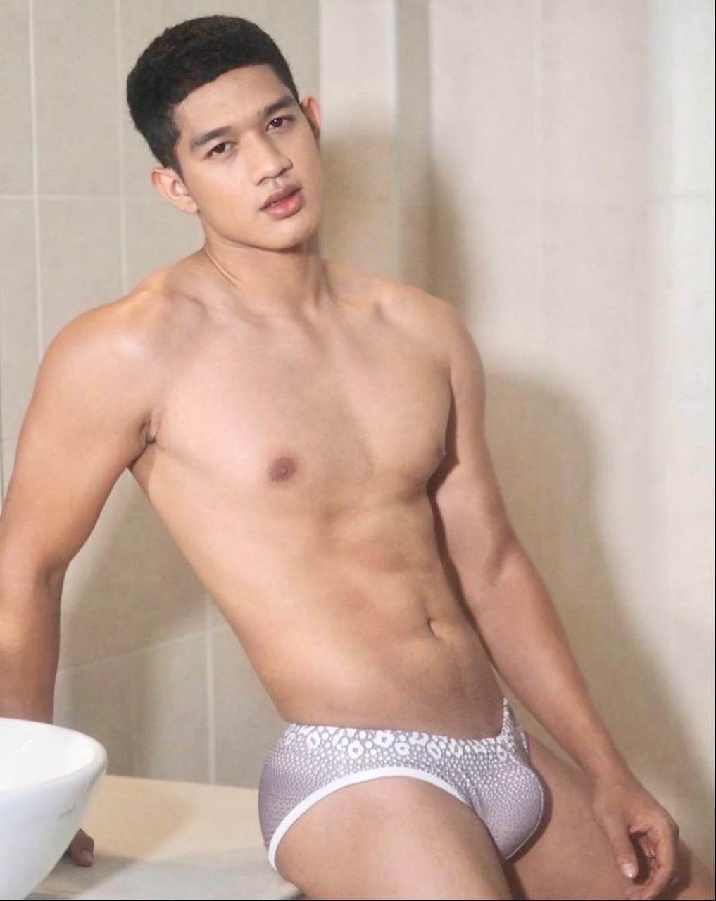 Hot men in underwear 682