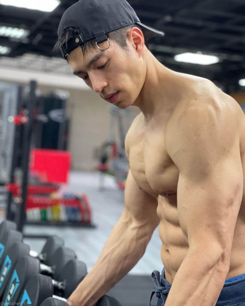 เลียให้สุด