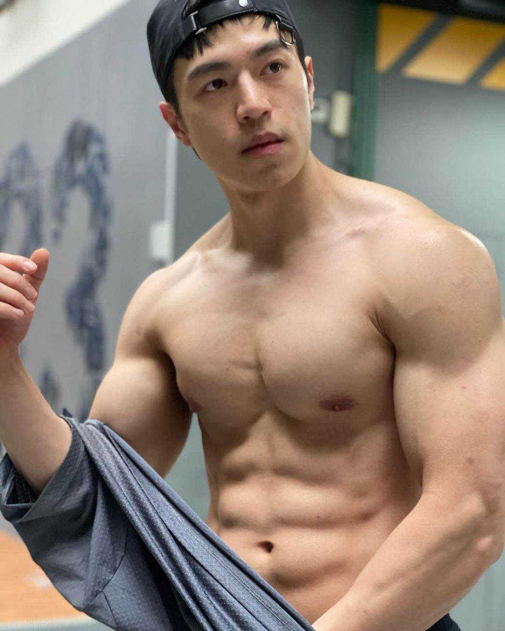 เลียให้สุด