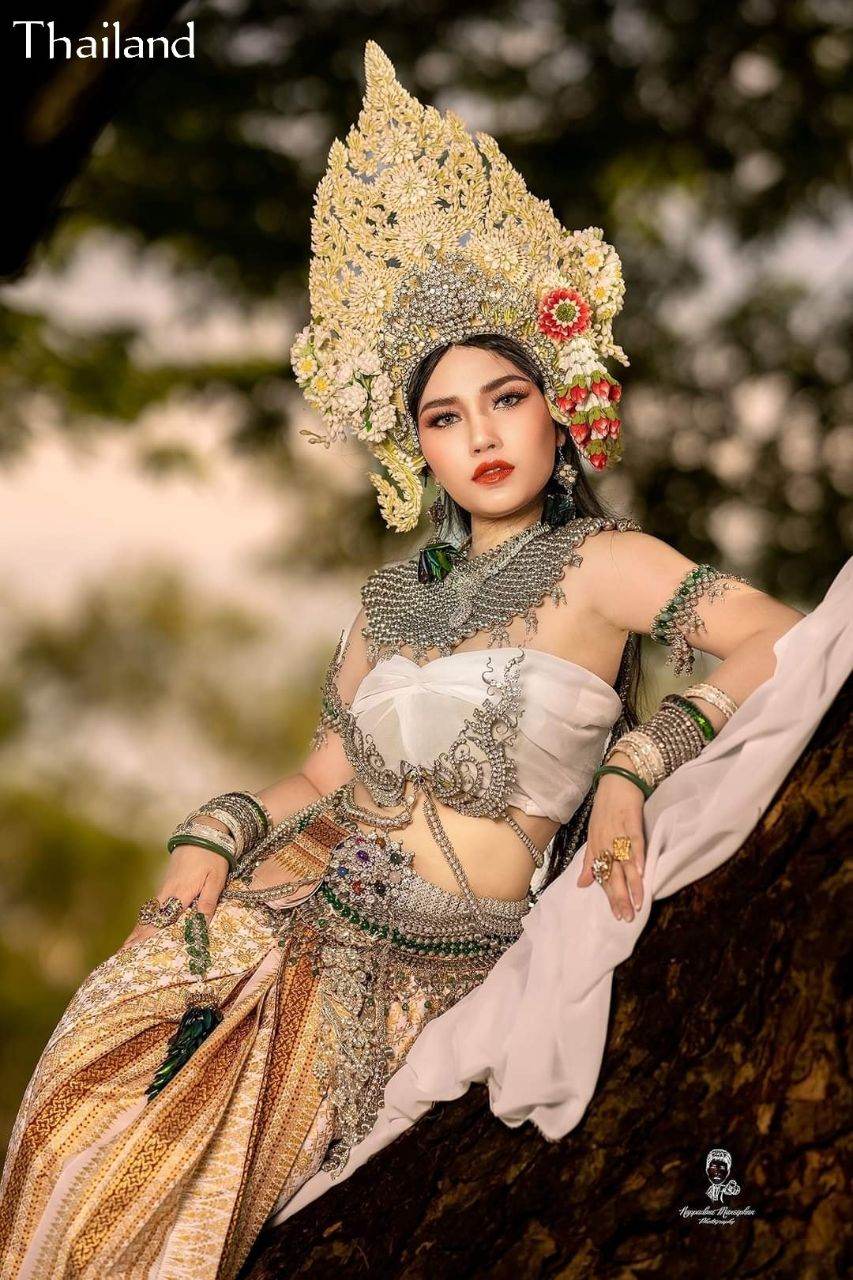 Thai Apsorn: Thai Apsara | THAILAND 🇹🇭
