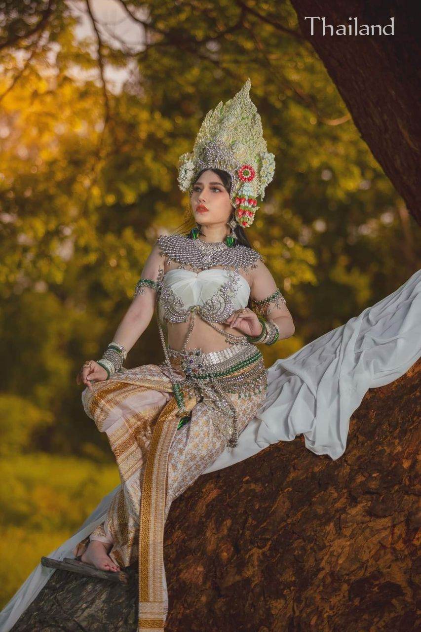 Thai Apsorn: Thai Apsara | THAILAND 🇹🇭