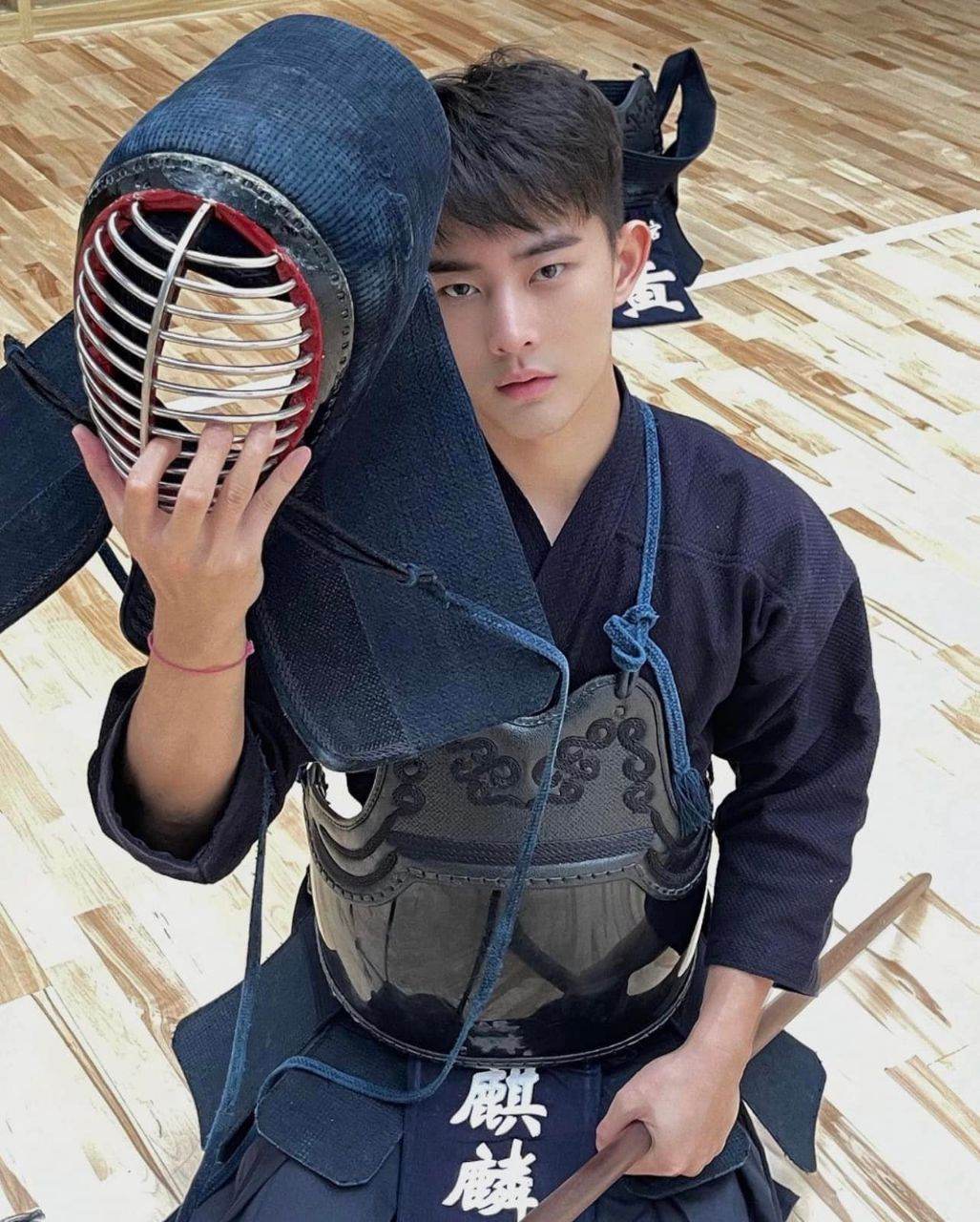 หนุ่มหล่อเกาหลี โคตรหล่อ พร้อมวาร์ป