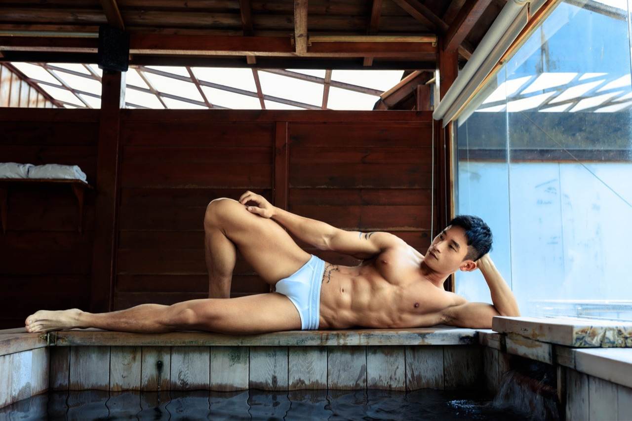 Hot men in underwear 684