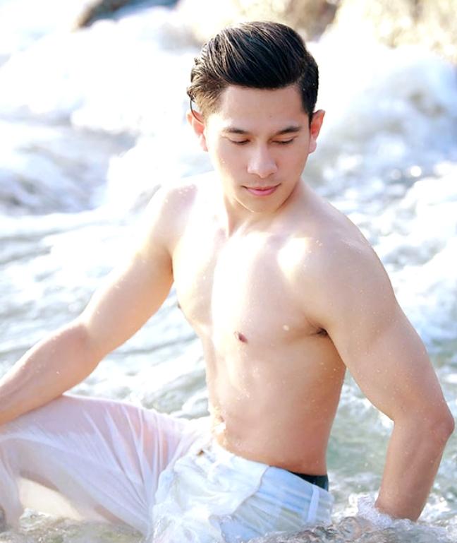 แอบส่องรู..อู้หูวซี๊ดส์