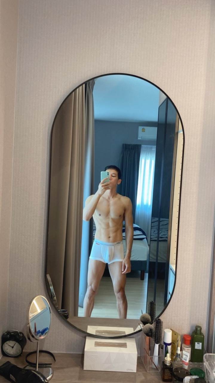 จันทร์สดใส