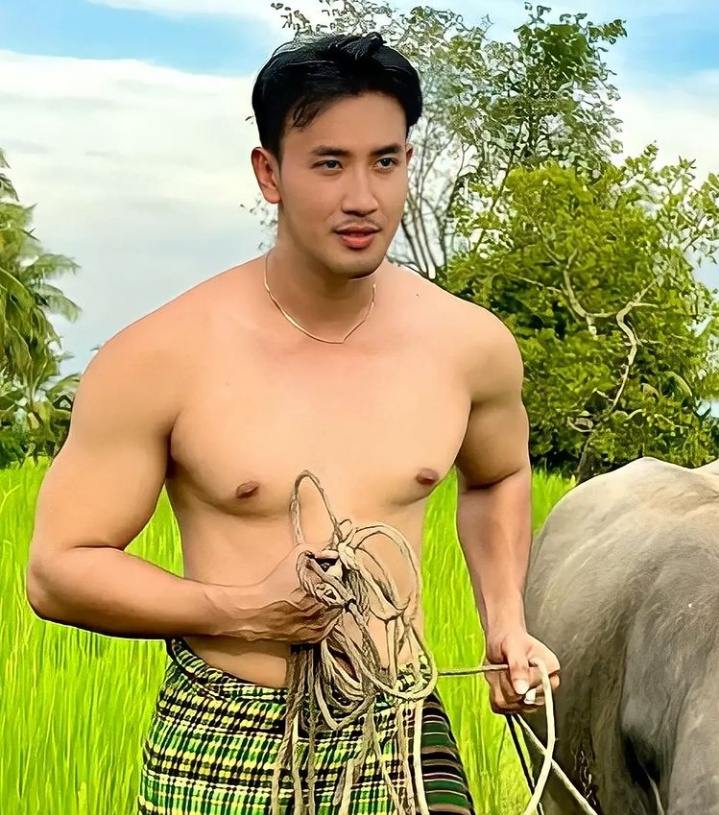 ดีต่อใจ#2333หนุ่ม..ผ้าขาวม้าเท่ๆ