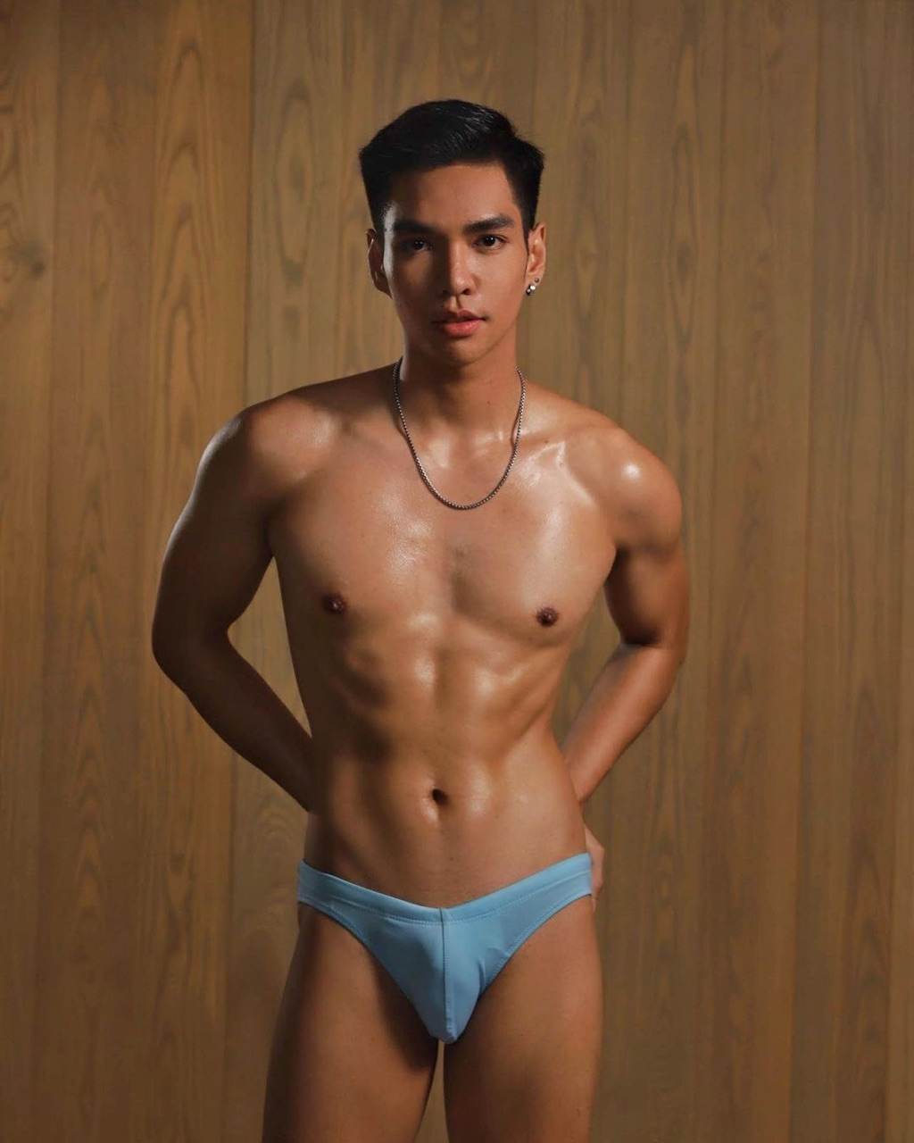 Hot men in underwear 686