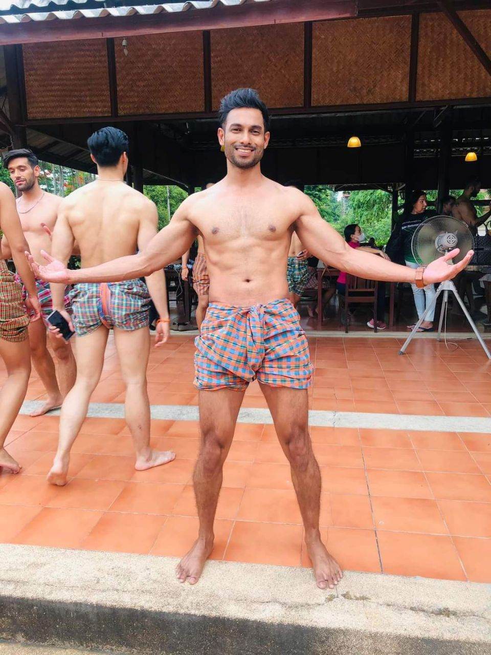 ดีต่อใจ#2347ผ้าขาวม้าจากหนุ่มๆ Mister National Universe2022