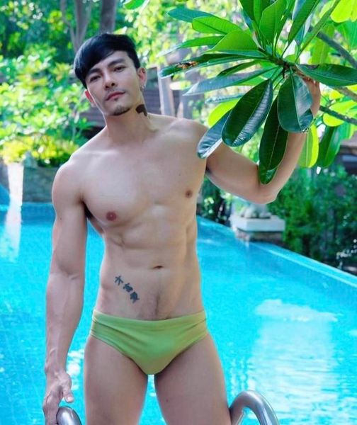 เรือนร่างเร้าร้อน2