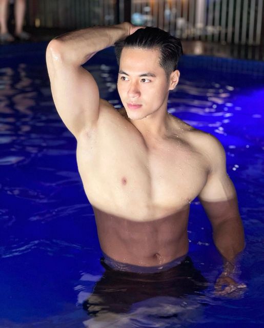 เรือนร่างเร้าร้อน33