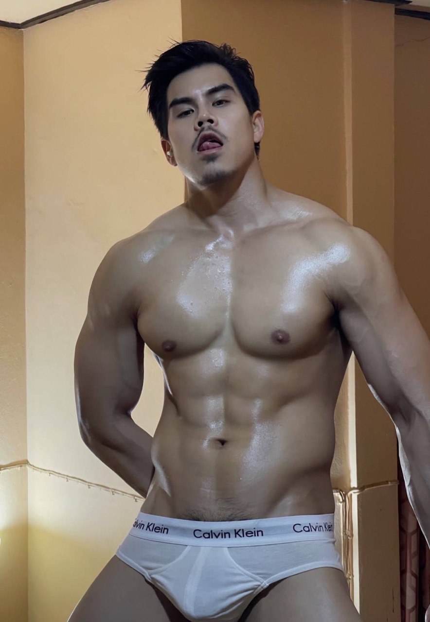 Hot men in underwear 689