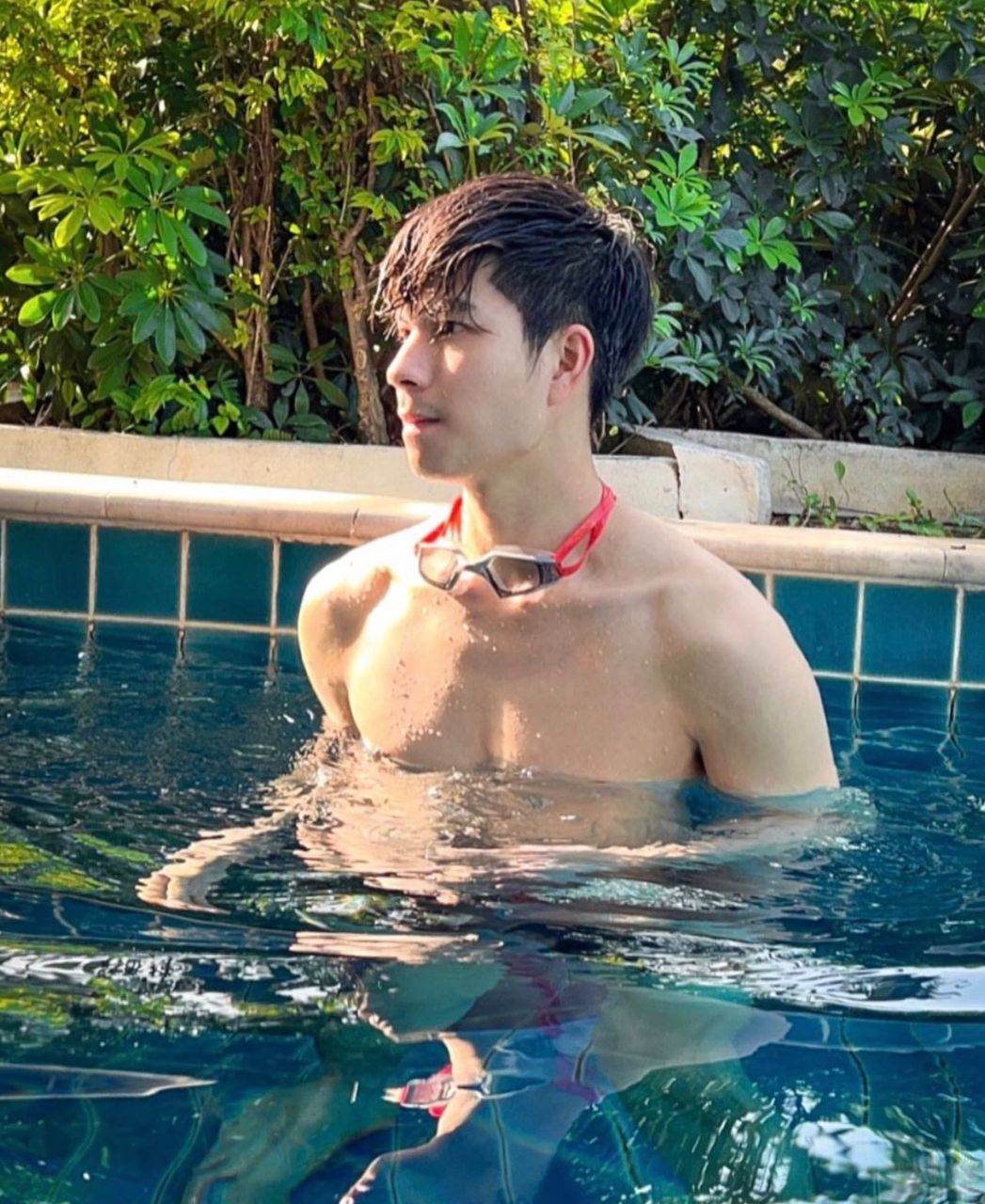 เรือนร่างเร้าร้อน40