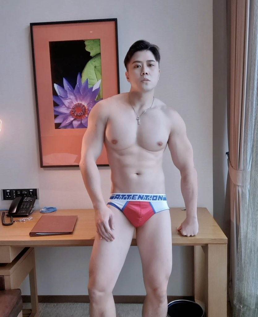 Hot men in underwear 690