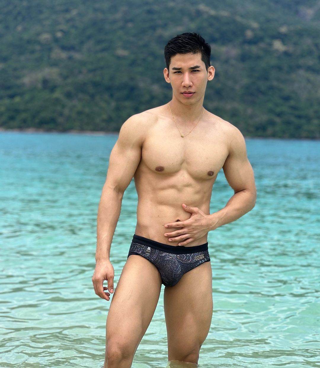 ศุกร์สดใส