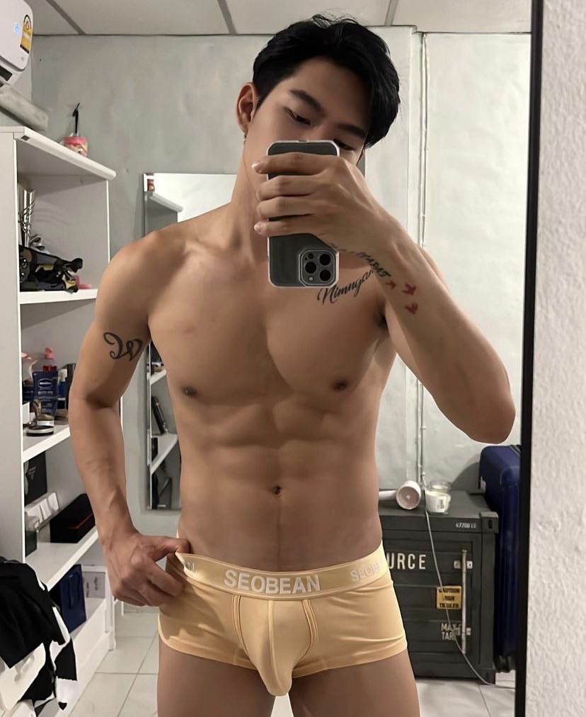 ถอดโชว์เรือนร่าง 2778