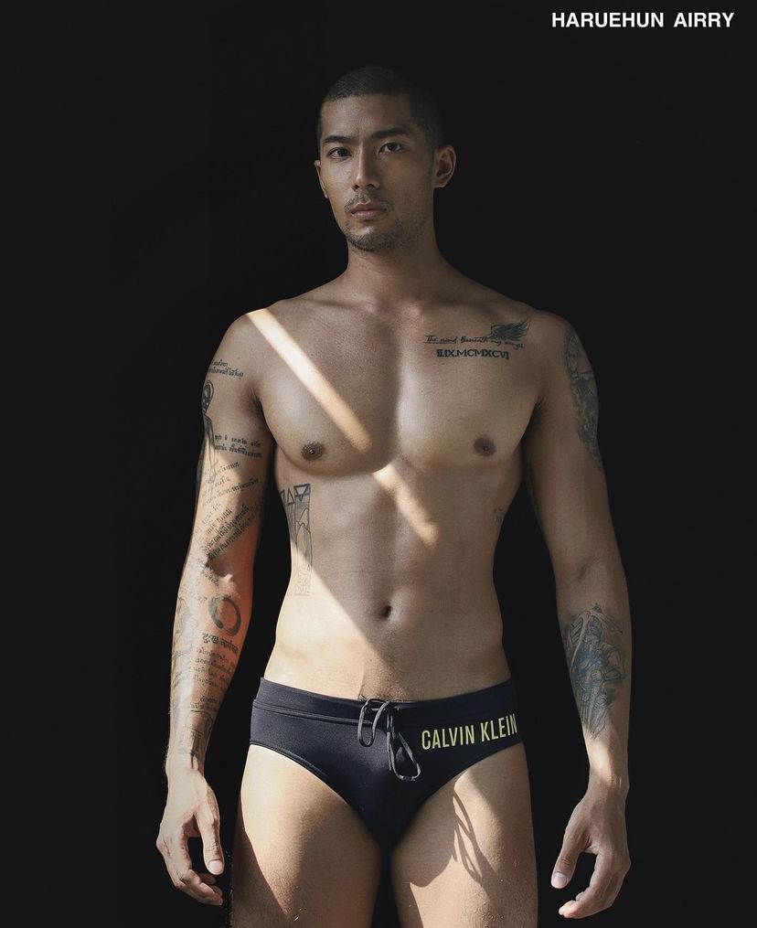 ถอดโชว์เรือนร่าง 2782