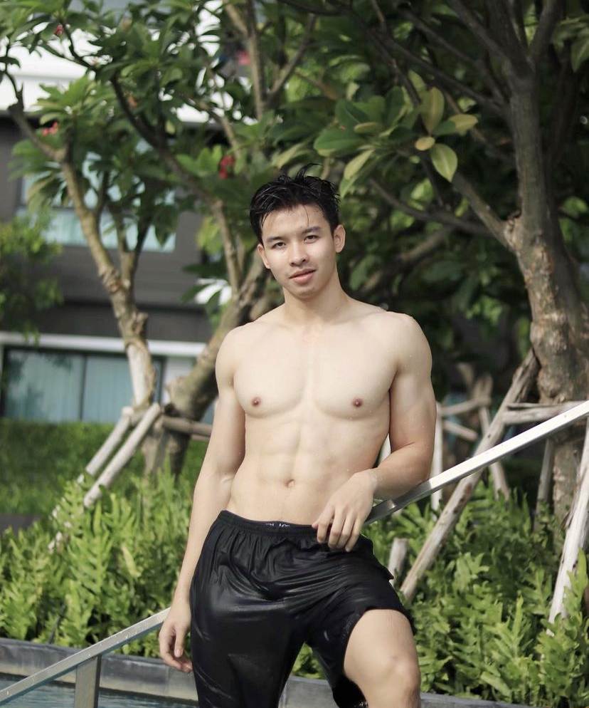 ถอดโชว์เรือนร่าง 2783