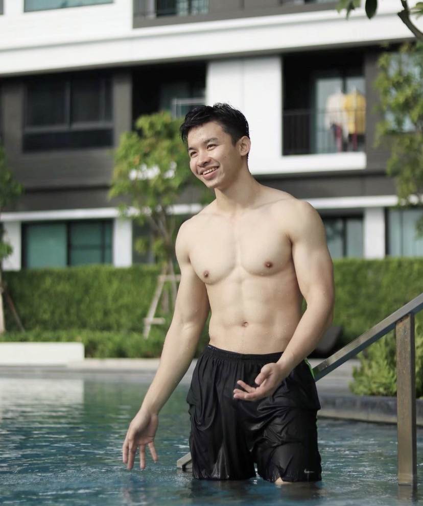 ถอดโชว์เรือนร่าง 2783