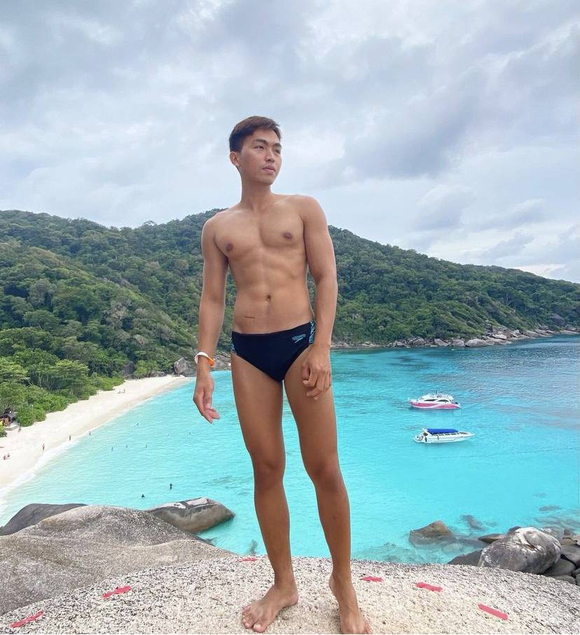 ถอดโชว์เรือนร่าง 2785