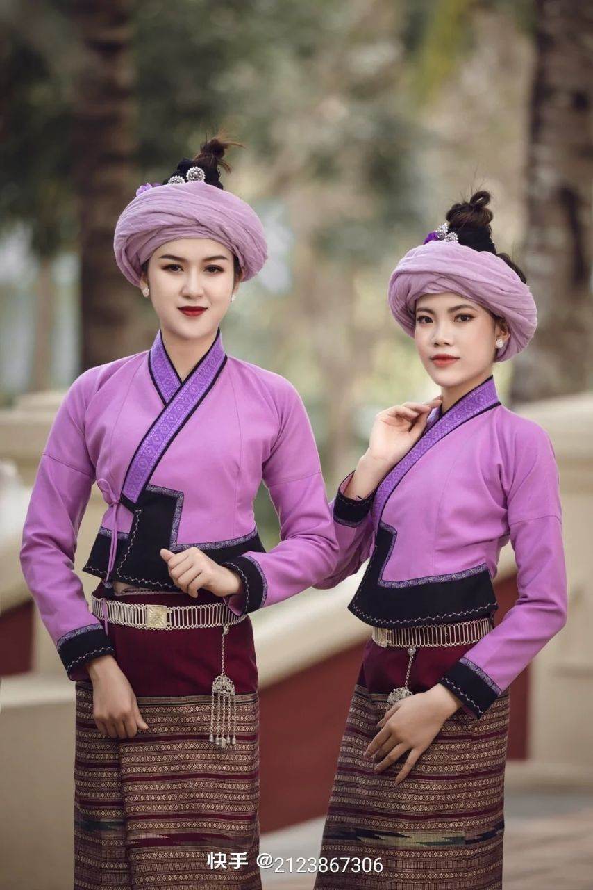 Tai Lue ethnic in Xishuangbanna, 傣仂 | CHINA 🇨🇳